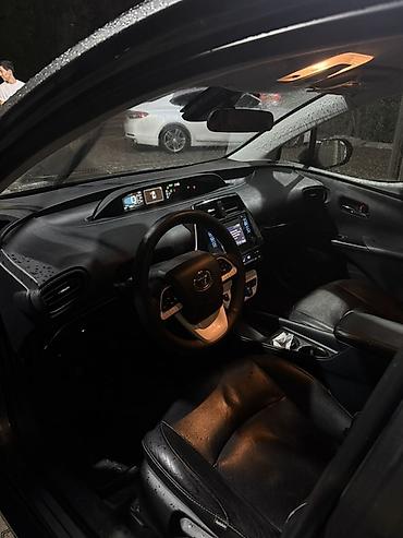 Toyota: Toyota Prius: 2018 г., Вариатор, Гибрид, Хэтчбэк — 12