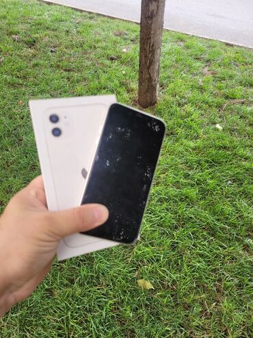 продать айфон 4: IPhone 11, 128 GB, Ağ, Face ID