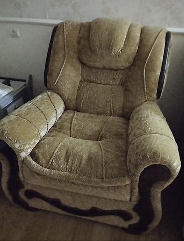 bit bazari sabuncu: Klassik üslubda yumşaq mebel dəsti - Tərkib: 3 yerlik divan və iki — 2