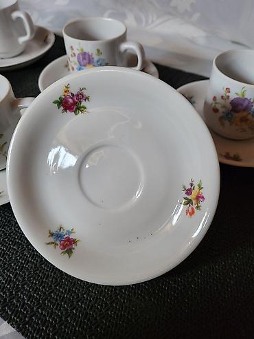 Kuhinjski setovi: Soljice nove Zajecar porcelan iz 70ih.godina. Nove soljice,jedna — 16