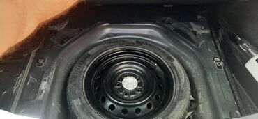 Toyota: Toyota Corolla: 1.6 l | 2007 il Sedan — 7