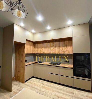 Sifarişlə mətbəx mebeli: Sifarişlə mətbəx dəsti, Özü çəkən petlələr, Sadə laminat, Kredit yoxdur, Rayonlara çatdırılma, Pulsuz çatdırılma — 21