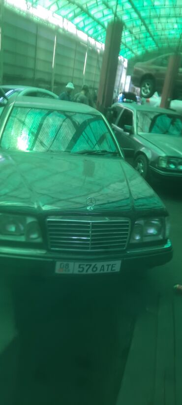 запчасть на мерс 814: Mercedes-Benz W124: 1996 г., 2.2 л, Механика, Бензин, Седан
