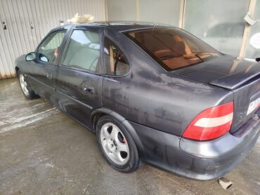 авто фольксваген поло: Opel Vectra: 2.5 л | 1996 г. 356000 км Седан
