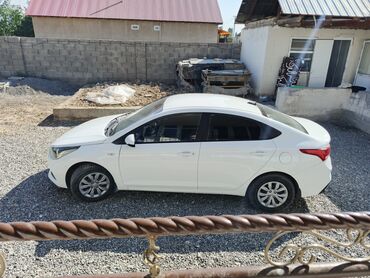 Hyundai: Hyundai Solaris: 2017 г., 1.4 л, Автомат, Газ, Седан — 2