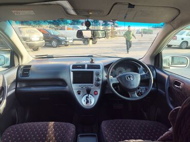 Honda: Honda Civic: 2002 г., 1.5 л, Вариатор, Бензин, Хэтчбэк — 8