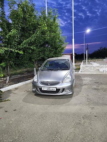 хонда с2000: Honda Fit: 2003 г., 1.3 л, Автомат, Бензин, Хэтчбэк — 5