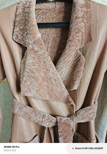 Дубленки: (Все абсолютно НОВЫЕ) купили очень дорого отдам за 5 тыс. Женская — 2