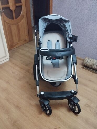 Araba-beşiklər: Çıxarıla bilən beşikli araba, İşlənmiş, Cins: Oğlan — 9