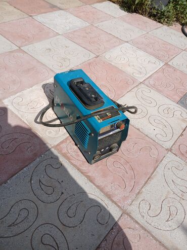 Darvazalar və aksesuarlar: Qaynaq aparatı Elektrod