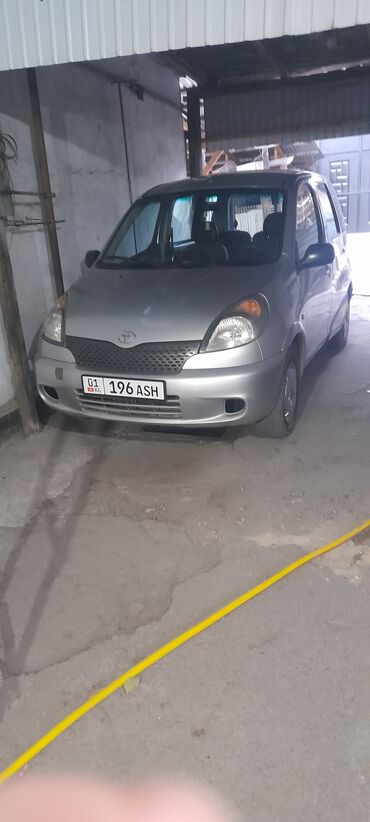 тайота крааун: Toyota Yaris Verso: 2000 г., 1.3 л, Механика, Бензин, Хэтчбэк