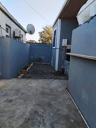 bina az kohnə tikili 2 otaq: 55 kv. m, 2 otaqlı, Qaz, İşıq, Su — 4