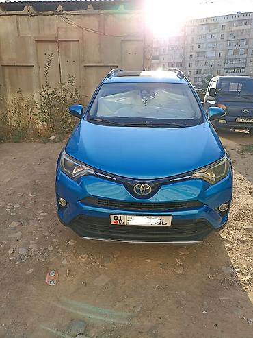 Toyota RAV4: 2018 г., 2.5 л, Автомат, Гибрид, Кроссовер