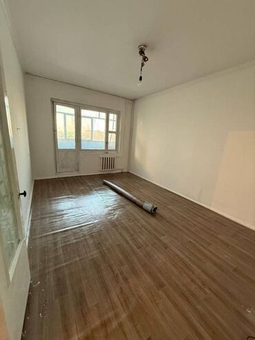 Офисы: 1 комната, 34 м², 105 серия, 5 этаж, Косметический ремонт