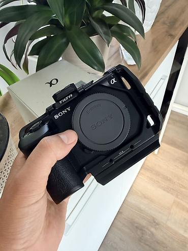 Фотоаппараты: Sony ZV-E1 Состояние идеал 10/10 как новый 🆕 Баасы болору 135 000 — 11