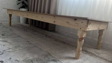 столы для кафе недорого: Продаю стол 3шт по 2 метра и 1 шт 1 метр срочно цена за комплект