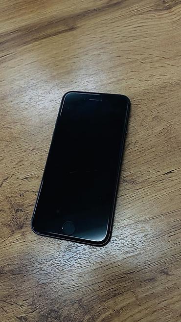 Apple iPhone: IPhone 8, Б/у, 64 ГБ, Jet Black, Чехол, 88 % — 2