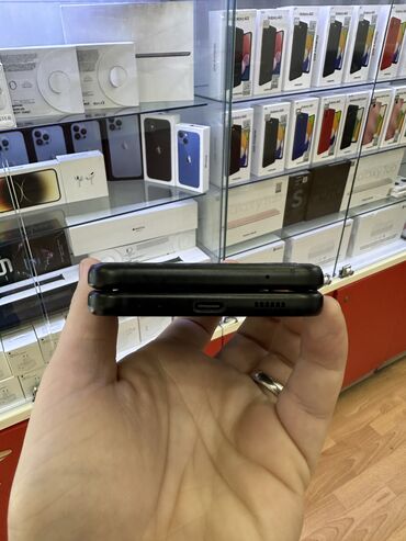 Samsung: Samsung Galaxy Z Flip 3, 256 GB, rəng - Qara, Zəmanət -da lalafo.az — 5 Samsung: Samsung Galaxy Z Flip 3, 256 GB, rəng - Qara, Zəmanət — 5