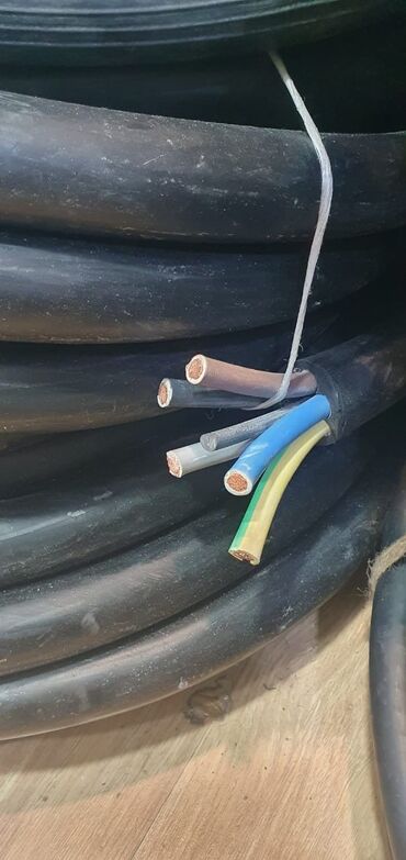 elektirik mallari: Elektrik kabel, Kredit yoxdur