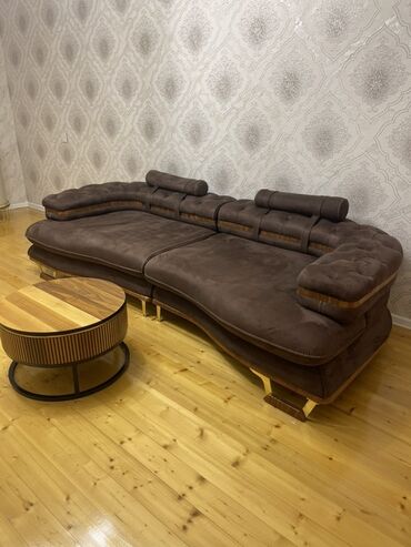 Divan və masa dəstləri: İşlənmiş, Künc divan, Qonaq otağı üçün, Açılmayan — 4