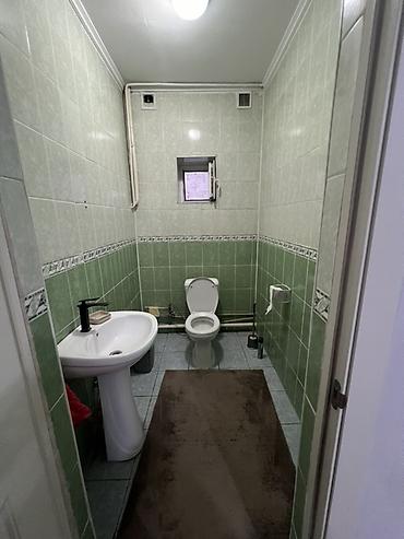 Продажа коттеджей и домов: 🚨 Срочно продается дом в Кызыл-Аскере! 🏡 Дом в хорошем состоянии 💰 — 9