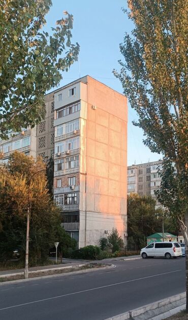 квартиры в шопокове: 3 комнаты, 64 м², 105 серия, 3 этаж, Косметический ремонт