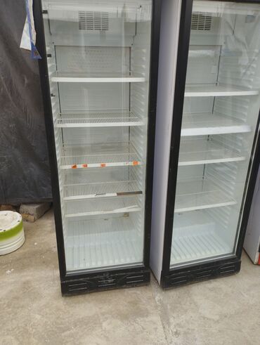 Холодильные витрины: Для молочных продуктов