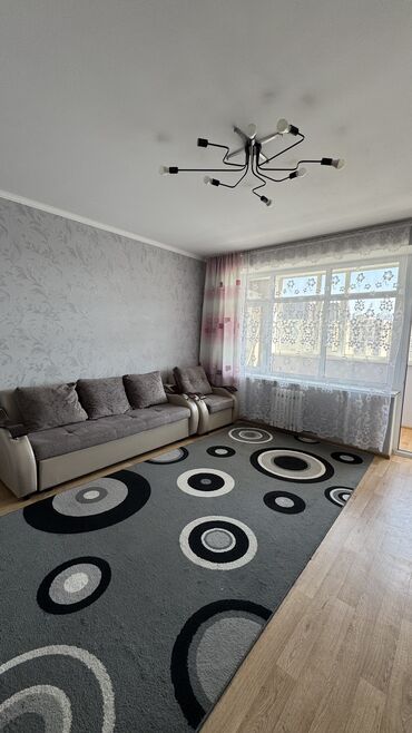 кровать с бортиками: Бүктөмө диван, Колдонулган, Экилик, Vilyur