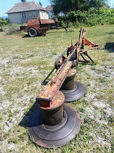 traktor sinleri: Kənd təsərrüfatı texnikası paketi - Traktor: MTZ tipli, dörd təkərli — 2