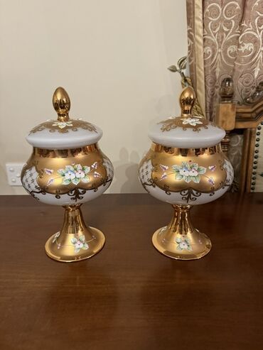 автомобильный набор: Bohem üslubunda zərif şüşə/porcelan dəst - 2 ədəd qapaqlı hündür