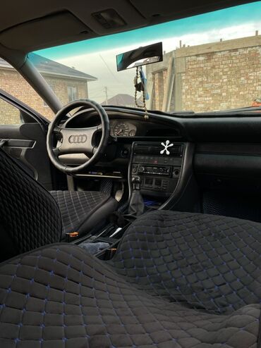 Audi: Audi S4: 1991 г., 2.3 л, Механика, Бензин, Седан — 16