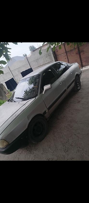 2 4 д: Audi 80: 1995 г., 1.8 л, Механика, Бензин, Седан — 3
