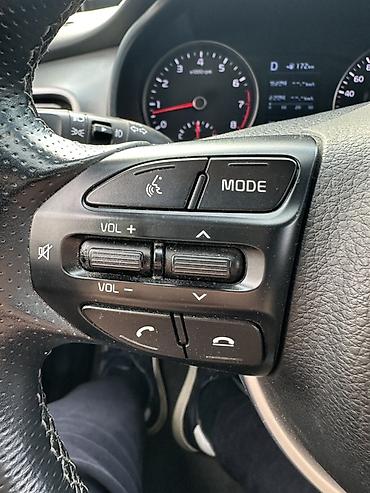 Kia: Kia Stonic: 2019 г., 1.4 л, Автомат, Бензин, Кроссовер — 8