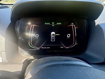 byd e2: BYD E3: 2021 г., Электромобиль, Седан — 10