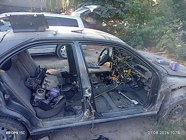 лабовой: Бензиновый мотор Nissan 1998 г., 1.6 л, Б/у, Оригинал — 10