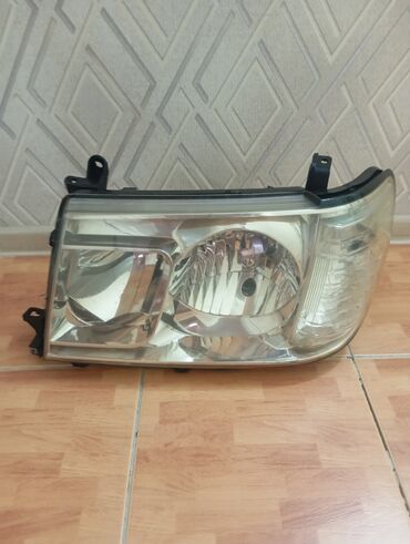 Передние фары: ЛК100 Крузак Бампер оригинал передний под лебедку. Можно вместо просто — 1
