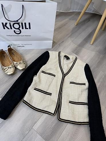 Pencəklər: Mango Pencek – zərif tweed üslubunda - Rəng: krem gövdə, qara qol və — 1