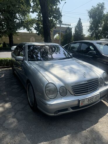 жак а4: Mercedes-Benz C-Class: 2001 г., 5.5 л, Автомат, Бензин, Седан