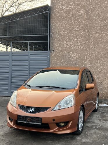 Honda: Honda Fit: 2009 г., 1.6 л, Автомат, Бензин, Хэтчбэк