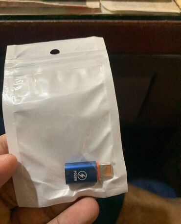 Adapterlər: Adapter Apple, 5 Vt, Yeni — 10