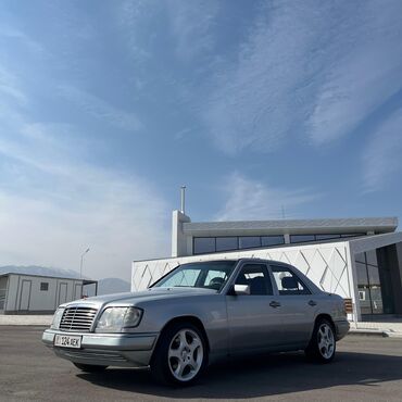 машина субари: Mercedes-Benz E-Class: 1993 г., 3.2 л, Автомат, Бензин, Седан