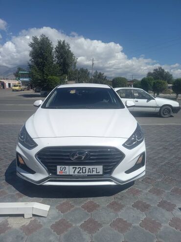 hyndai sonata: Hyundai Sonata: 2017 г., 2 л, Автомат, Газ, Седан