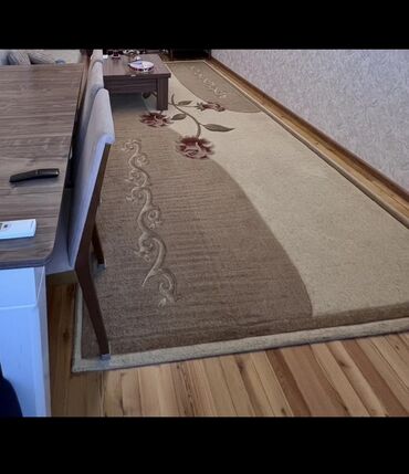 yumru xalcalar: Xalça Kredit yoxdur