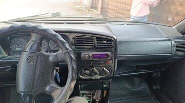 Volkswagen: Volkswagen Passat: 1994 г., 1.8 л, Механика — 7