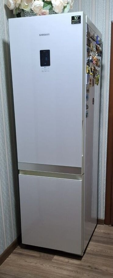 холодильники бытовые: Муздаткыч Samsung, Колдонулган, Эки камералуу, 62 * 190 * 47