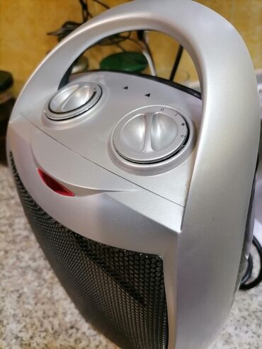 Kaloriferi: Grejalica duvaljka ESPERANZA 1500 W kao nova je
Baš dobra
Mirjevo na lalafo.rs — 5 Kaloriferi: Grejalica duvaljka ESPERANZA 1500 W kao nova je
Baš dobra
Mirjevo — 5