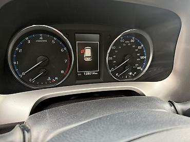 Toyota: Toyota RAV4: 2017 г., 2.5 л, Автомат, Бензин, Кроссовер — 11