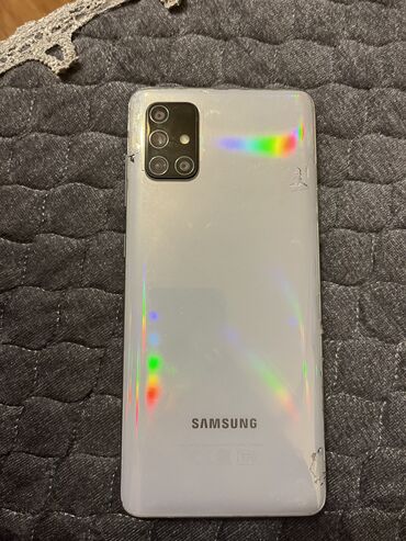 samsung qapaqli telefon: Samsung Galaxy A71, 128 ГБ, цвет - Белый, Отпечаток пальца, Две SIM карты, Face ID