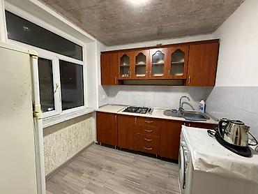 studio menziller: 1 otaqlı mənzil – mətbəx, sanitar qovşaq və qonaq otağı ilə. - — 9