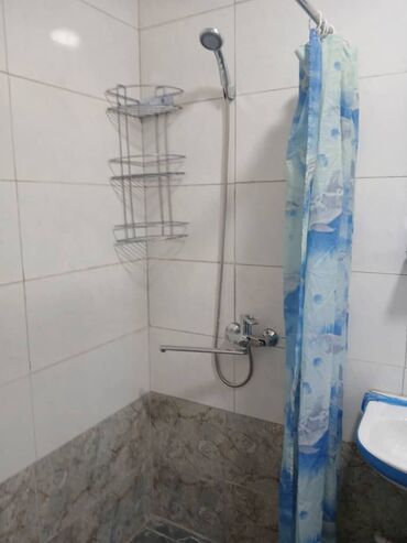 продаю дом ново покровке: 50 м², 2 комнаты, Парковка, Забор, огорожен